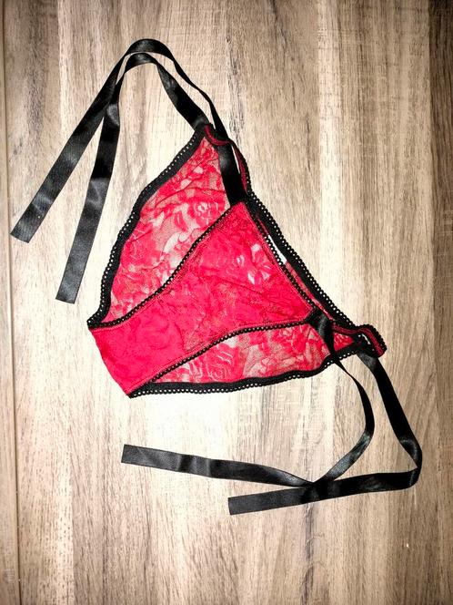 Slipje, Vêtements | Femmes, Sous-vêtements & Lingerie, Slip, Rouge, Enlèvement ou Envoi