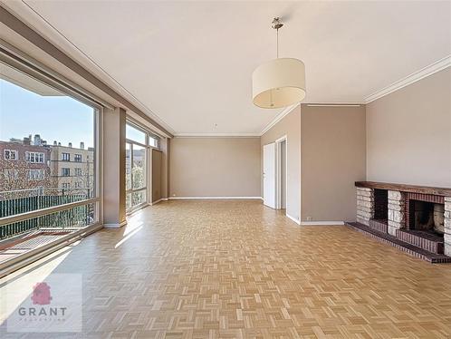 Appartement à Woluwe-Saint-Lambert, 2 chambres, Immo, Huizen te huur, Appartement, F