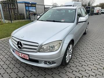 Mercedes Benz C220 AUTOMATIQUE, Argent ou Gris, Achat, Entreprise, Carnet d'entretien