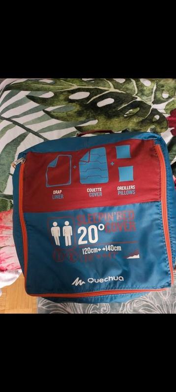 Slaapzak voor 2 pers. - 2 kussens + deken + liner - Quechua beschikbaar voor biedingen