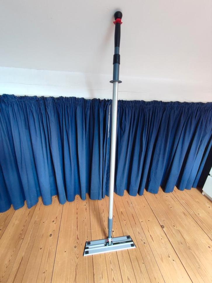 Balai plat H20, Huis en Inrichting, Schoonmaakartikelen, Ophalen