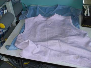 a vendre blouse tunique pour dame  beschikbaar voor biedingen