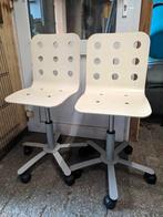 2 gebroken witte kinder bureaustoelen van Ikea, Gebruikt, Ophalen, Stoel(en)