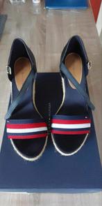 Schoenen tommy hilfiger maat 40, Ophalen of Verzenden, Zo goed als nieuw