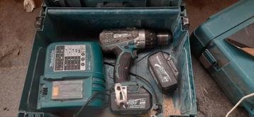 makita vijsmachine met lader koffer en 2 batterijen  beschikbaar voor biedingen