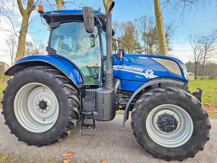 New Holland T7.190 AC ( T7.225 T7.175 T7.165 ) Bleu Power, Zakelijke goederen, Landbouw | Tractoren, 7500 tot 10000, New Holland