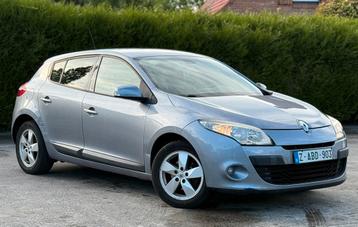 MEGANE TOMTOM 1.6i 110CV/1MAIN/79000KM beschikbaar voor biedingen