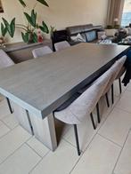 Nette fineer tafel, Huis en Inrichting, Ophalen of Verzenden, Gebruikt