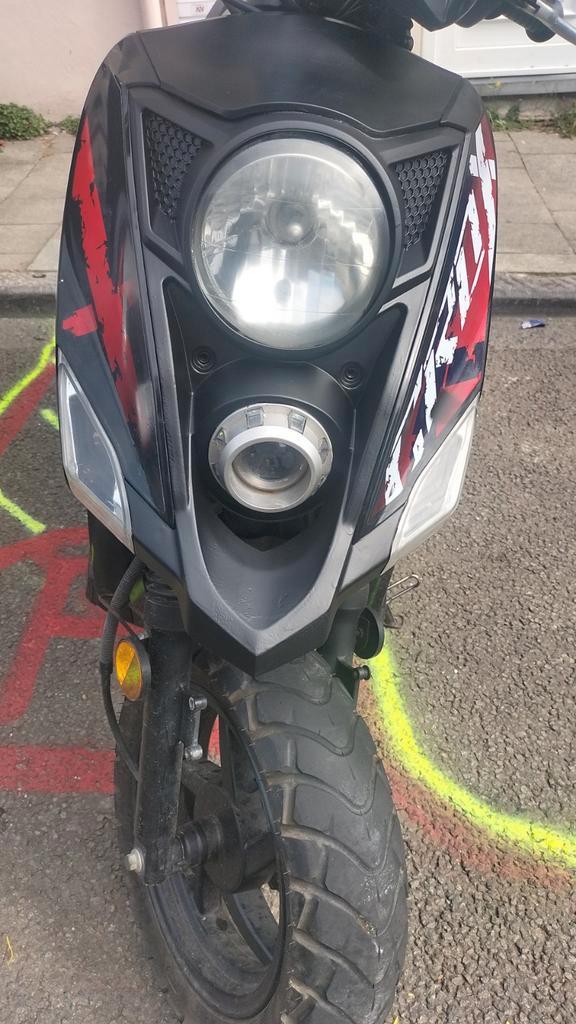 SYM  CROX, Fietsen en Brommers, Brommers | Derbi