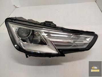Audi A4 B9 8W Xenon lamp rechts beschikbaar voor biedingen