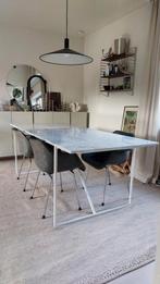 Mooie marmeren eettafel, Huis en Inrichting, Ophalen