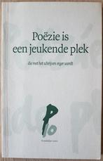 Poëzie is een jeukende plek die met het schrijven erger word, Livres, Poèmes & Poésie, Comme neuf, Diverse auteurs, Enlèvement ou Envoi