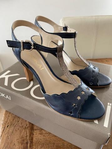 Speciale elegante blauwe leren sandaaltjes Kookaï 39 nieuw