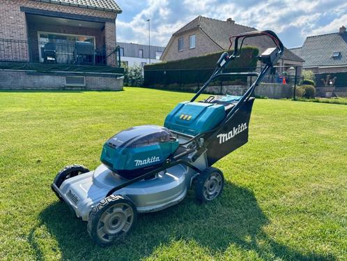 Makita DLM533 - 53cm - krachtige accu grasmaaier, Tuin en Terras, Grasmaaiers, Zo goed als nieuw, Accu-grasmaaier, 50 cm of meer