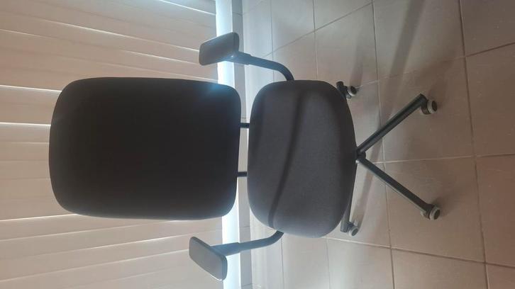 Bureaustoel, Huis en Inrichting, Bureaustoelen, Zo goed als nieuw, Bureaustoel, Ophalen