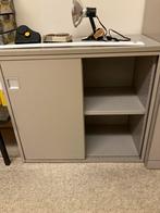 Petite armoire metal, Maison & Meubles, Armoires | Bibliothèques, Enlèvement, Utilisé
