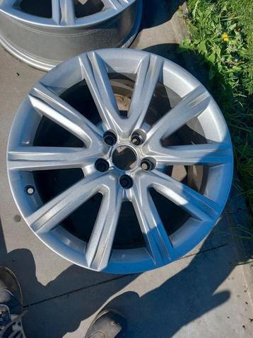 4 jantes audi 18 5x112 comme neuves 