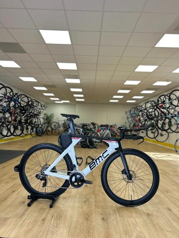 BMC Timemachine 01 Disc Two Carbon Racefiets beschikbaar voor biedingen
