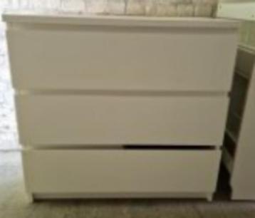 MALM Commode 3 tiroirs, blanc beschikbaar voor biedingen