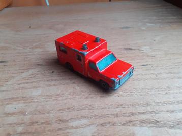 Matchbox Superfast Nr. 41 Ambulance rood Notarzt beschikbaar voor biedingen