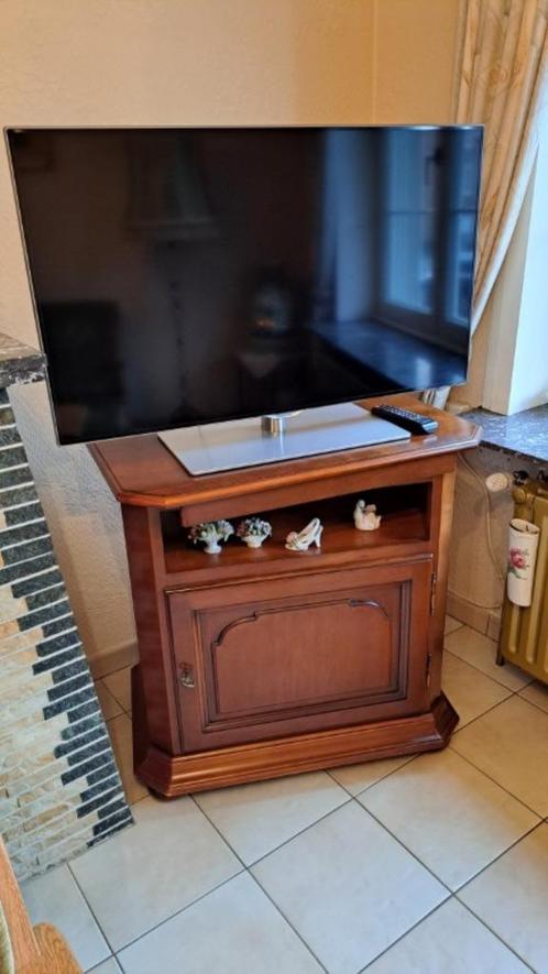 Sierlijk TV meubel, Huis en Inrichting, Kasten |Televisiemeubels, Zo goed als nieuw, Minder dan 100 cm, 50 tot 100 cm, 25 tot 50 cm