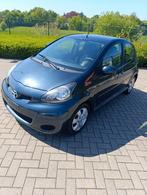 Toyota Aygo Toronto uitvoering, Voorwielaandrijving, Stof, Bedrijf, Handgeschakeld
