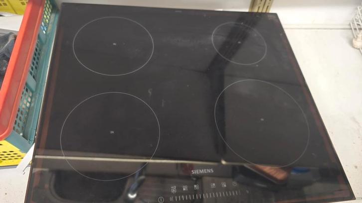 siemens eh651feb1e, Elektronische apparatuur, Kookplaten, Zo goed als nieuw, Inbouw, Inductie, 4 kookzones, Ophalen