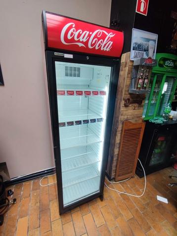 Coca-Cola koelkast in nieuwstaat  beschikbaar voor biedingen