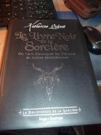 le livre noir de la sorcière ( 252 pages ), Livres, Katherine quénot, Enlèvement ou Envoi, Neuf