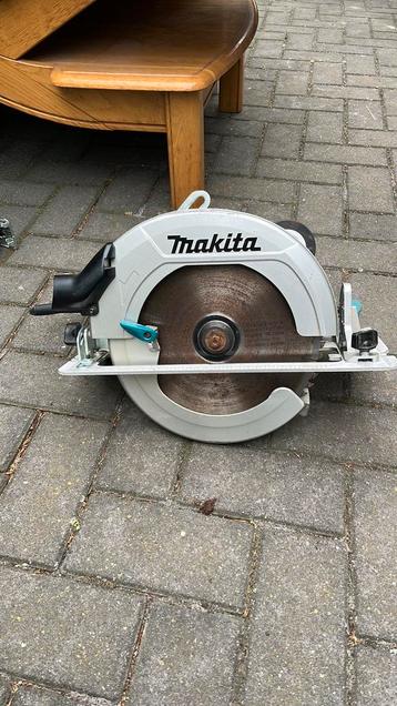 Makita cirkelzaag HSO600, Doe-het-zelf en Bouw, Gereedschap | Zaagmachines, Ophalen, Gebruikt, Cirkelzaag