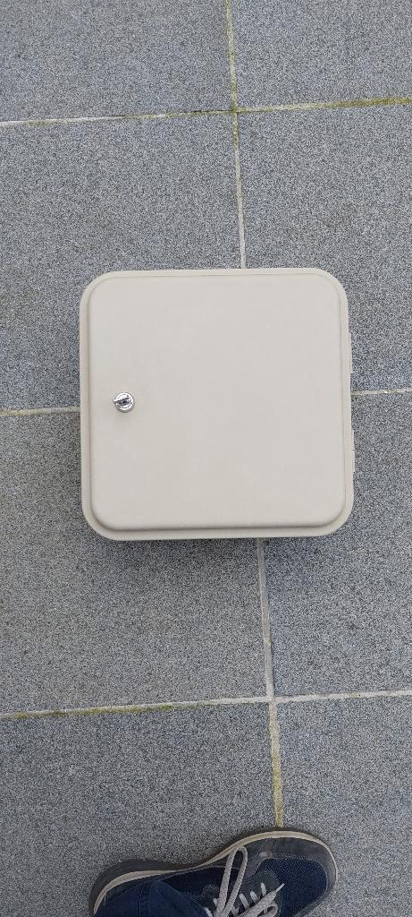 Coffret électrique métal 300x300x120, Bricolage & Construction, Électricité & Câbles, Utilisé, Autres types, Enlèvement