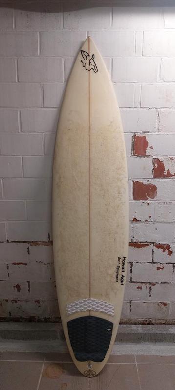 Surfboard 6'10 - Hawaii Aqui beschikbaar voor biedingen