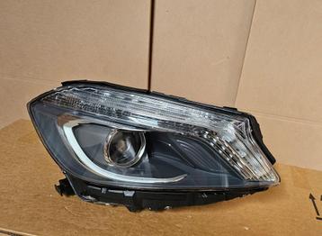 Koplamp MB A Klasse W176 Bi Xenon LED Rechts A1768201261KZ beschikbaar voor biedingen