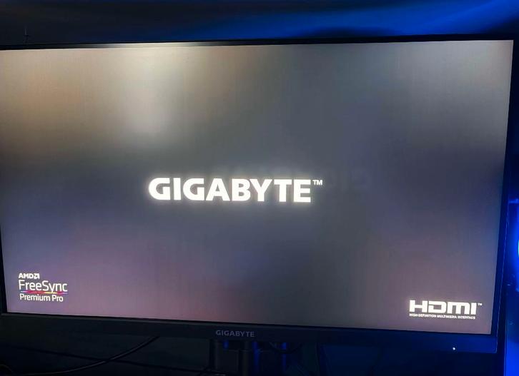 Gigabyte M28U 28" 4K Ultra HD 144Hz KVM IPS Gaming monitor, Computers en Software, Monitoren, Gebruikt, 101 t/m 150 Hz, DisplayPort