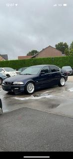 Bmw e46 330i sedan, Auto's, BMW, Achterwielaandrijving, Zwart, Blauw, Leder en Stof