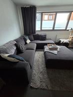 Hoeksalon + poef, Ophalen, Zo goed als nieuw