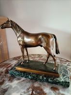 Antiek Brons beeld op marmeren sokkel,150€, Antiek en Kunst, Ophalen, Brons