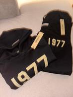 1977, Ophalen of Verzenden, Zo goed als nieuw