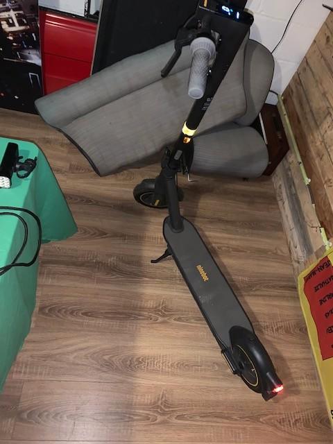 Trottinette électrique NINEBOT MAX G30, Fietsen en Brommers, Steps, Gebruikt, Ophalen