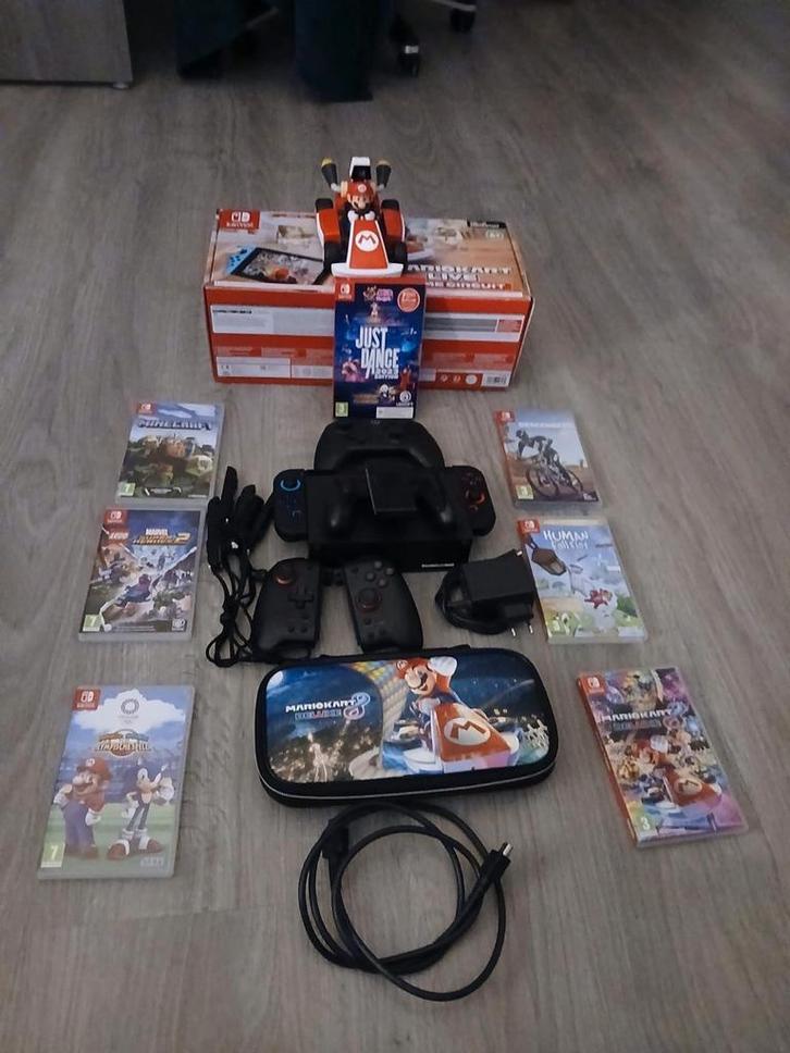 Nintendo Switch met veel extra, Games en Spelcomputers, Spelcomputers | Sony PSP, Zo goed als nieuw, Met camera, Ophalen of Verzenden