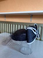 BLAUWE HOED MET STRIK EN VOILETTE, Enlèvement ou Envoi, Comme neuf, Chapeau