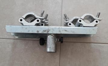 Set : 2 Truss Support  L400mm met Global Truss Half Couplers beschikbaar voor biedingen