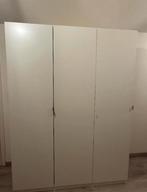 2-deurs Ikea Pax kleerkast, Avec tablette(s), Comme neuf, 100 à 150 cm, Enlèvement