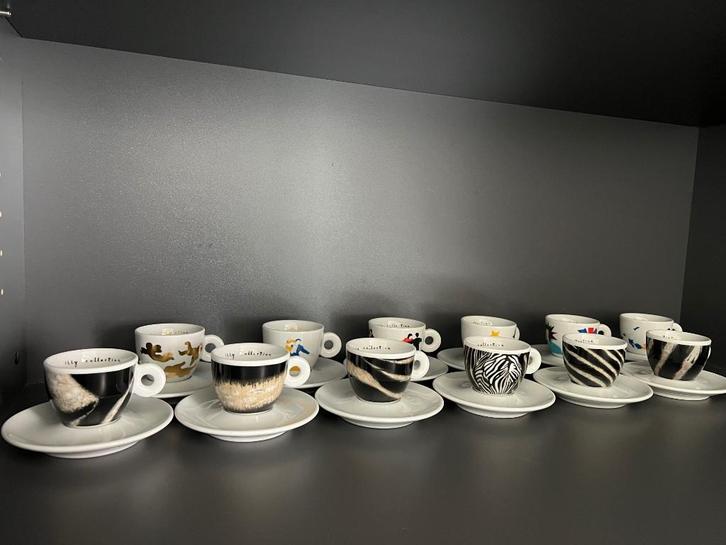 Illy Art Collection 1999 gesigneerd en genummerd, Verzamelen, Porselein, Kristal en Bestek, Nieuw, Kop en/of schotel, Porselein