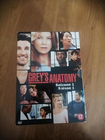 Coffret DVD Grey 's anatomy  beschikbaar voor biedingen