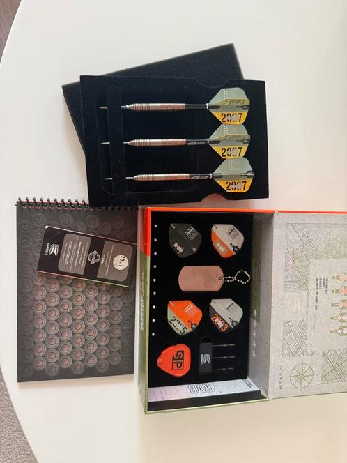 Target RVB Raymond van Barneveld Legacy Limited Edition, Sport en Fitness, Darts, Nieuw, Dartbord, Ophalen of Verzenden