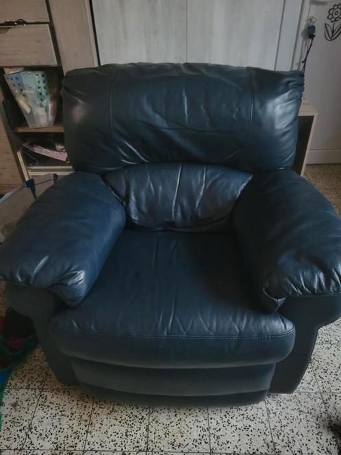 Relax manuel en cuir bleu., Huis en Inrichting, Fauteuils, Zo goed als nieuw, Leer, Ophalen