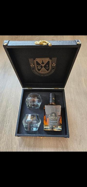 Gouden Carolus luxe lederen koffer beschikbaar voor biedingen