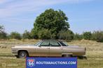 Cadillac DeVille Sedan 1969 | Route 66 auctions, Auto's, Oldtimers, Bruin, Bedrijf, Berline, 3 deurs