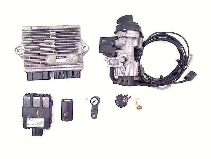 ENSEMBLE DE VERROU ET CYLINDRE DE PORTES Yamaha X-Max 125, Motos, Pièces | Yamaha, Utilisé